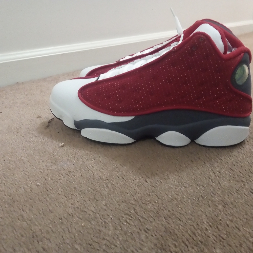 Men's Jordan retro 13 gym red sz 10